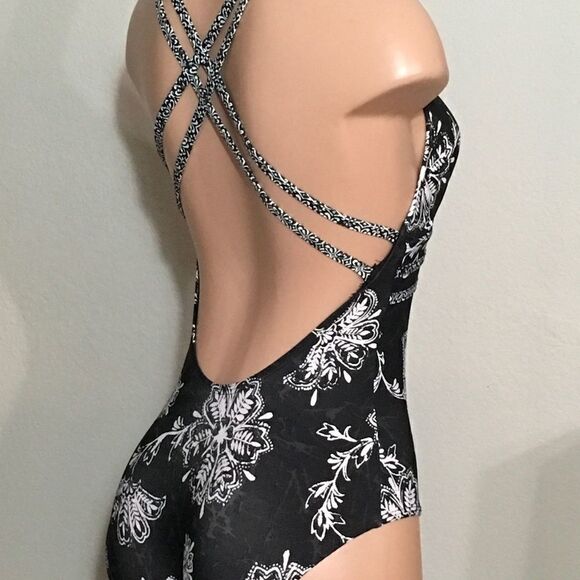 Athena swimsuit. NWOT - Picture 3 of 6